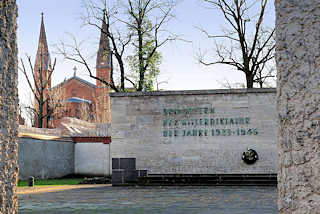 3745 Gedenksttte Pltzensee in Berlin - die Gedenksttte Pltzensee erinnert an die Opfer des Nationalsozialismus im Strafgefngnis Berlin-Pltzensee.